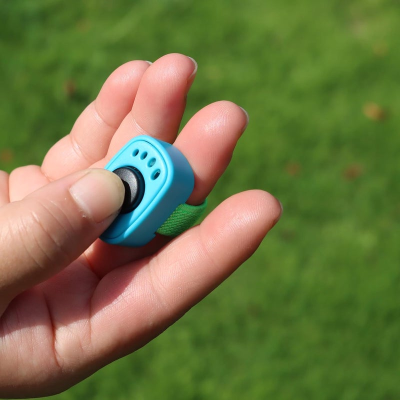 HoAoOo Pet Clicker for Dogs/Cats/Horses/Birds or Other Animals - Mini Finger Clickers for Training (Finger clickers Black+Blue) - Image 3